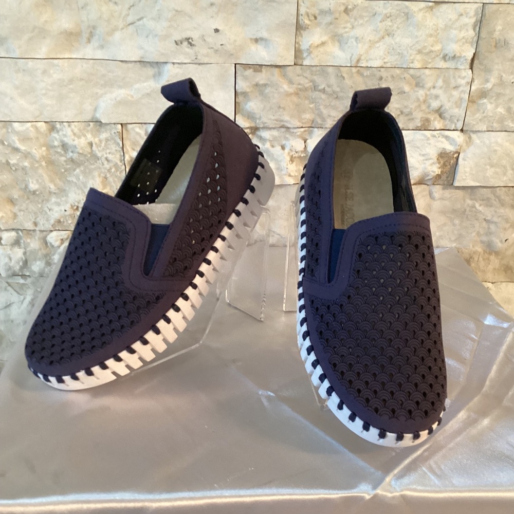 Ilse Jacobsen Tulip Little Girls Slip-On Sneakers (New)
